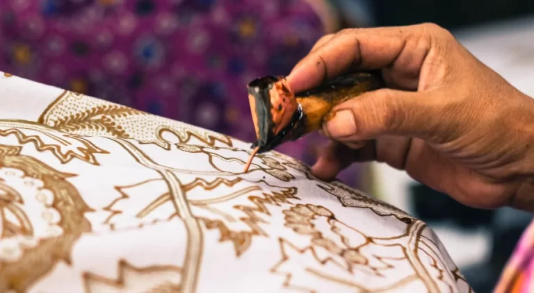 Laweyan & Kauman:The Oldest Batik Villages in Solo